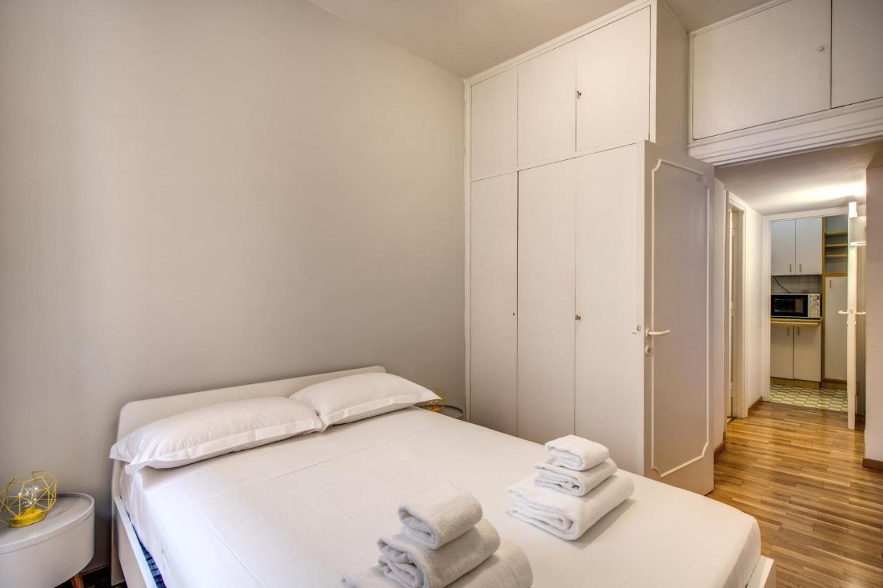 Family Room In Via Del Corso Central Rome Exterior photo